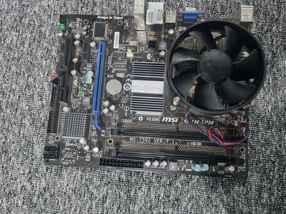 Продается Материнская плата, DDR3,DDR2