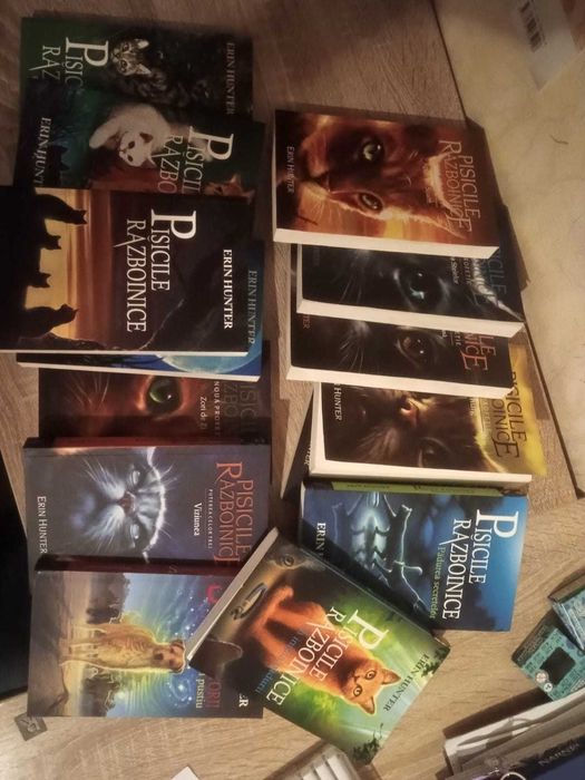 Seria de cărți pisicile razboinice volumele 1-13