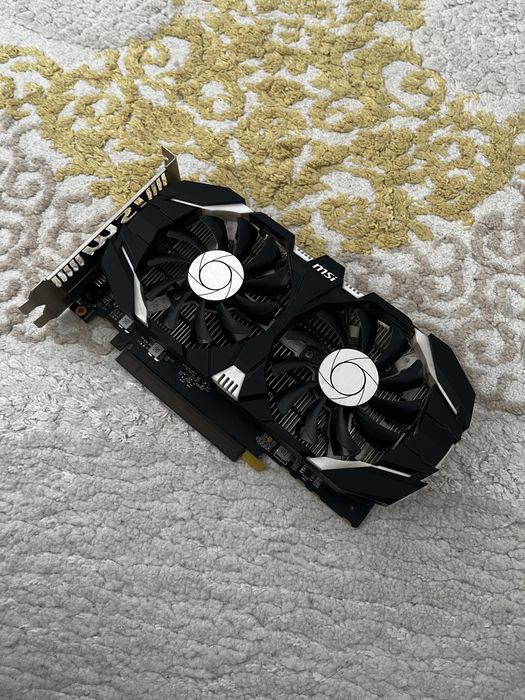 1050 ti 4 gb в идеальном состоянии.