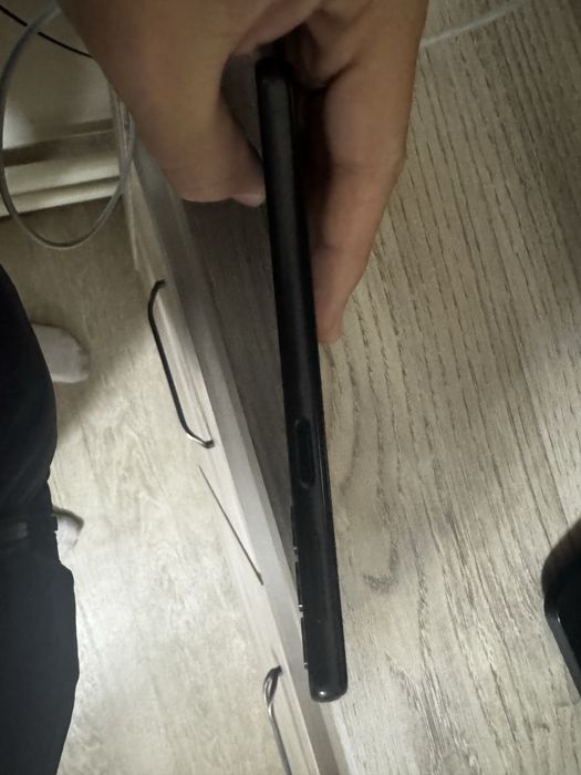 Продается Samsung Galaxy A24 128gb