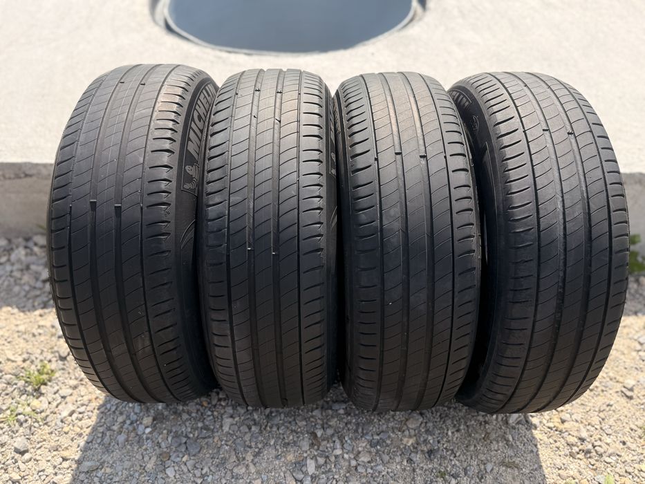Летни гуми 215/65/16 ДОТ:22 MICHELIN