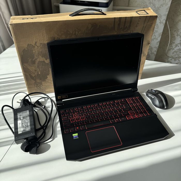 Продам игровой ноутбук Acer Nitro 5