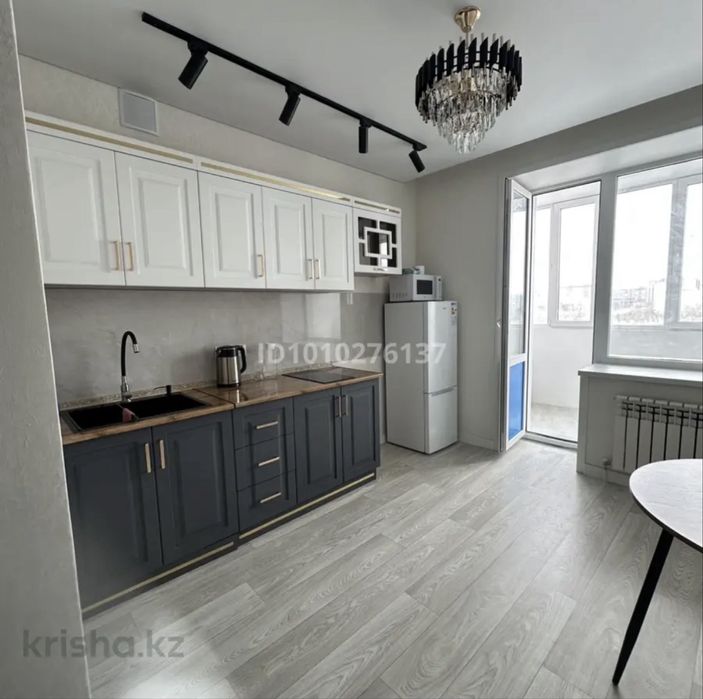 Сдам евро 3 комн квартиру