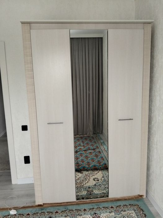 Шифанер.Шкаф.Мебель