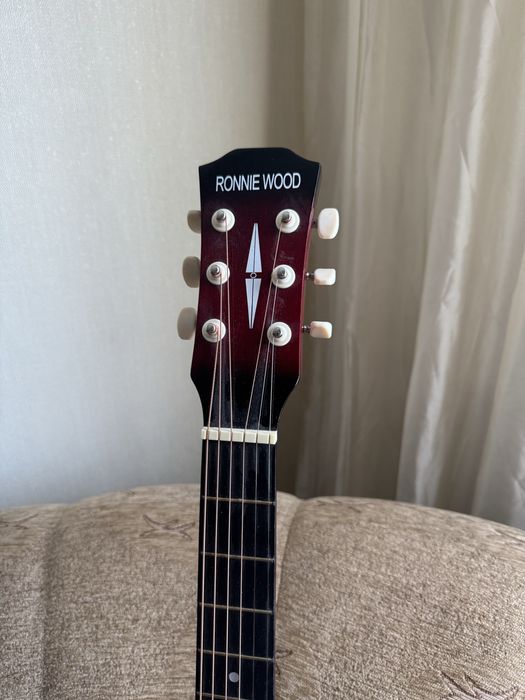 гитара ronnie wood