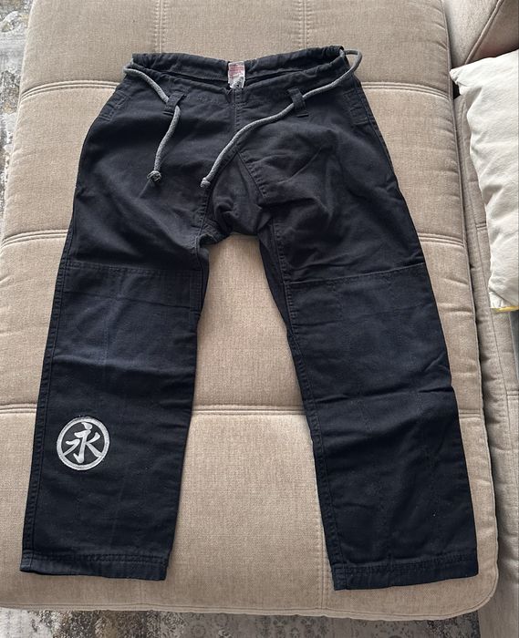 Форма для джиу джитсу для мальчика на 7 лет