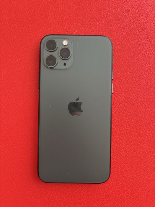 Iphone 11pro 256гб с документами зарядкой