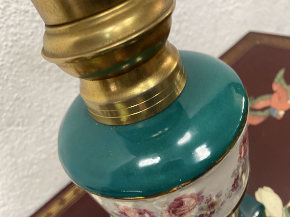 Италианска настолна лампа от порцела