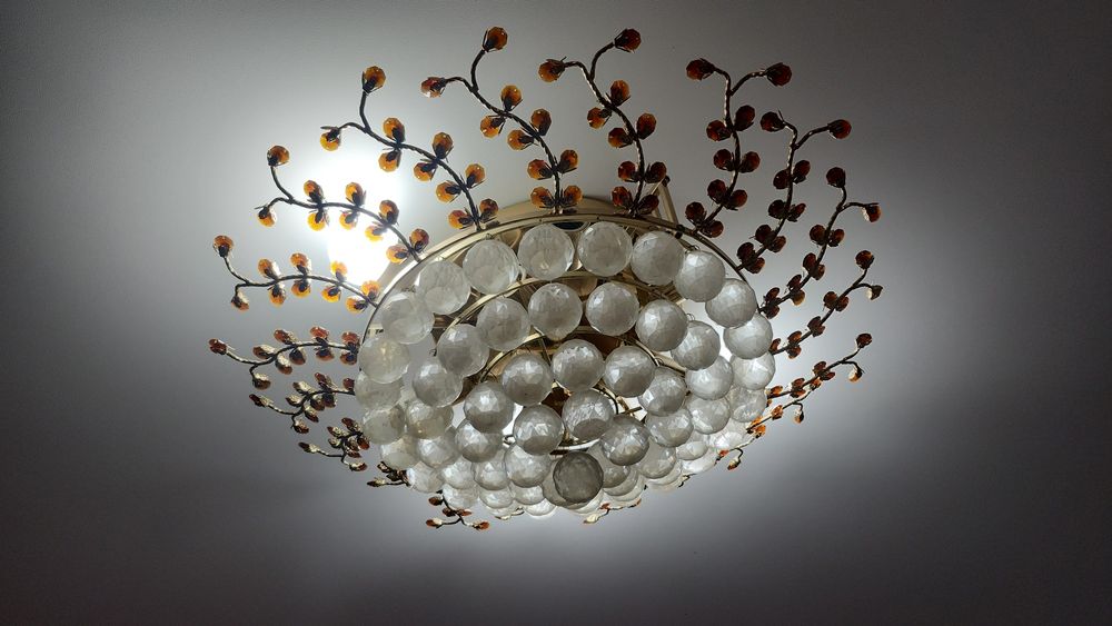 Отдам даром люстру 8 ламп