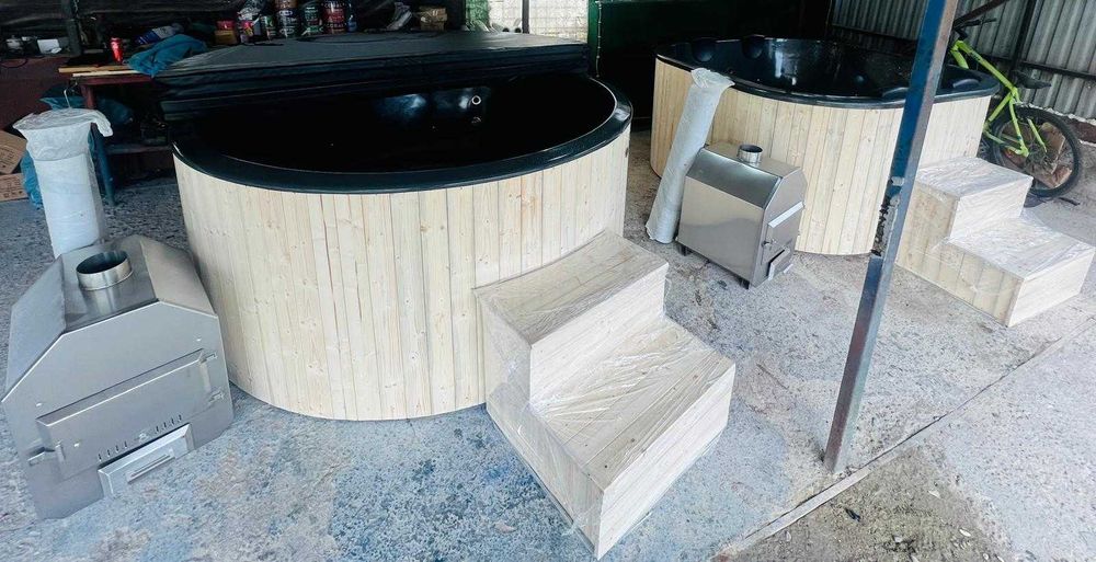 Ciubăr XXL Ø 2,25 m – 9-10 pers, aeromasaj & LED, livrare!