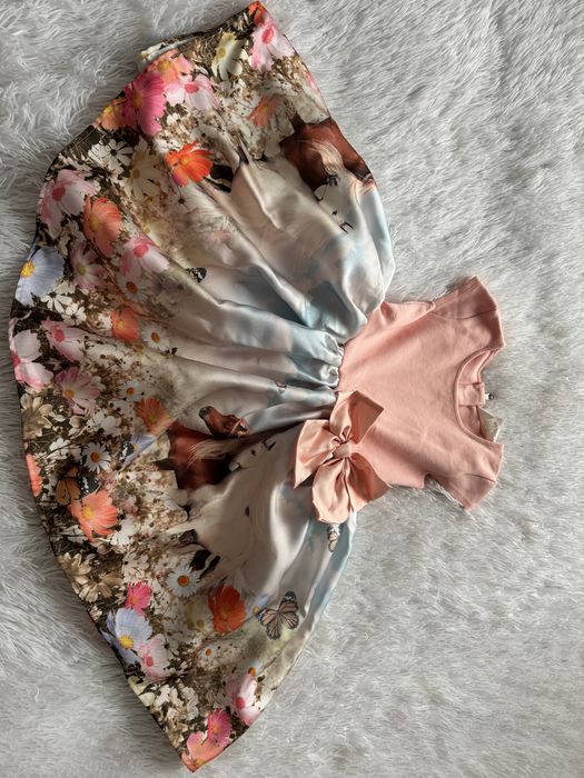 Продам платье бабочки