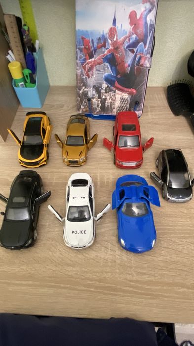 Машинки железные детские