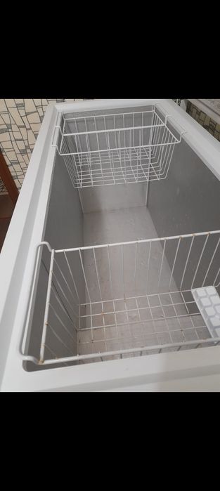 Продам морозильную камеру