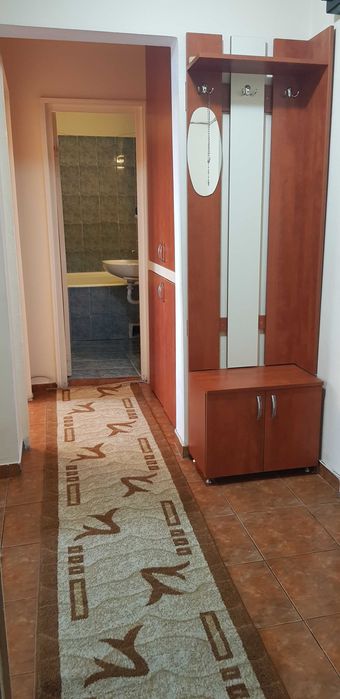 Dau in chirie ap cu 2 camere decomandate