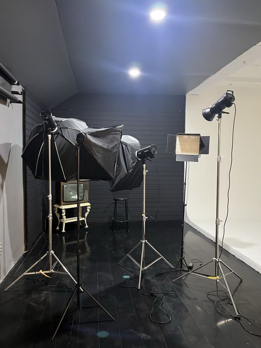 Продаю студию срочно