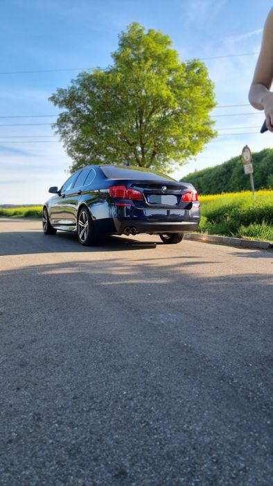 BMW F10 Seria 5 520d M-Packet