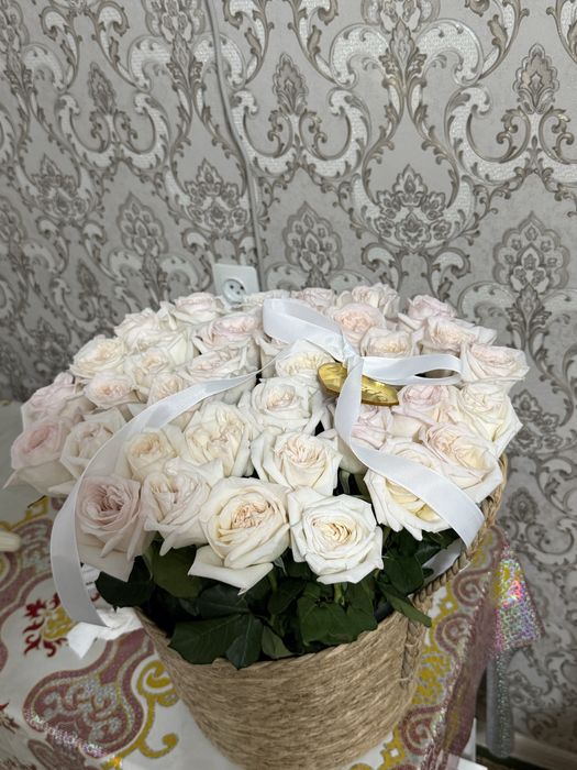 Цветы белые вчерашние