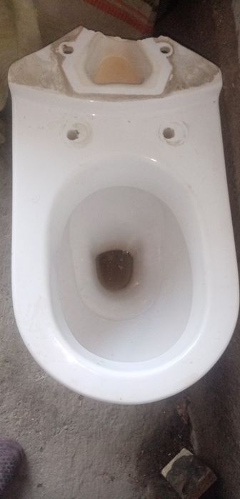 Продаю унитаз для стройки