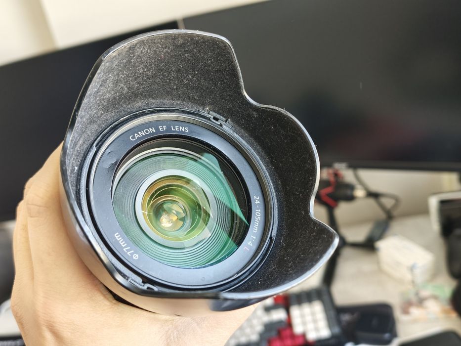 Canon 500D + EF50mm 1.8 + EF24-105mm L