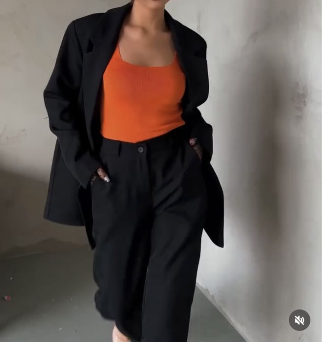 Костюм женский с брюками