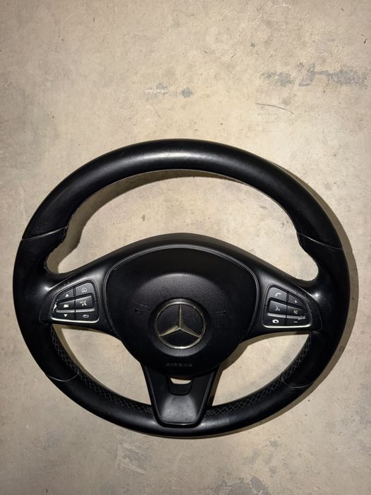 Mercedes W205 волан Мерцедес Ц класа