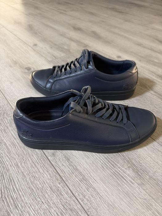 Продам кроссовки lacoste