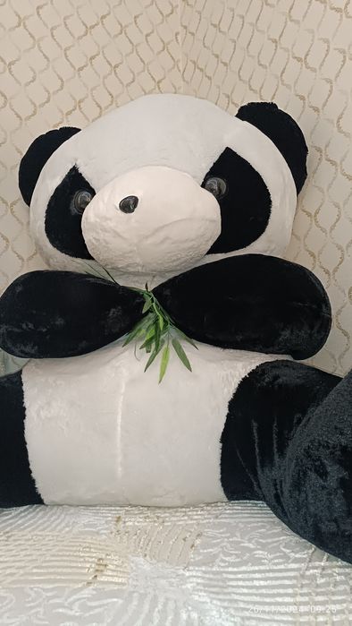 Yumshoq 3m li panda igrushkasi