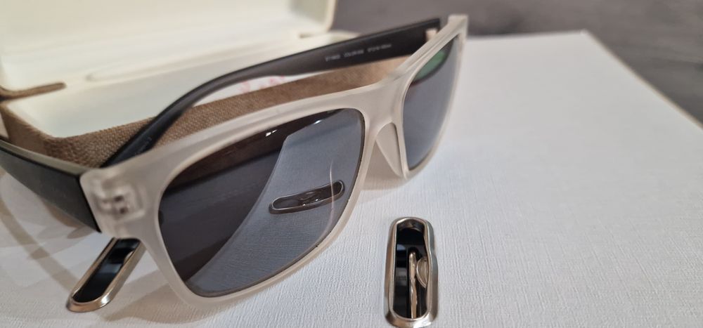 Оригинални слънчеви очила