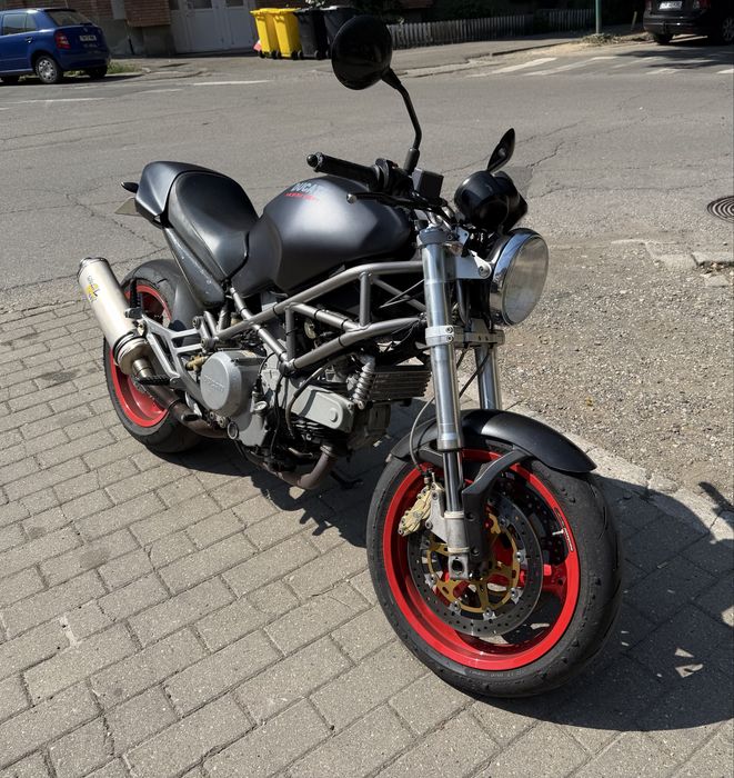 Vand Ducati  750 ie