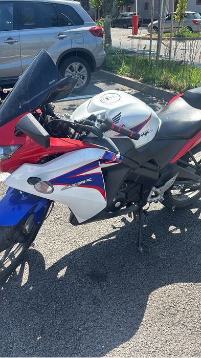Motocicleta Honda 125cc