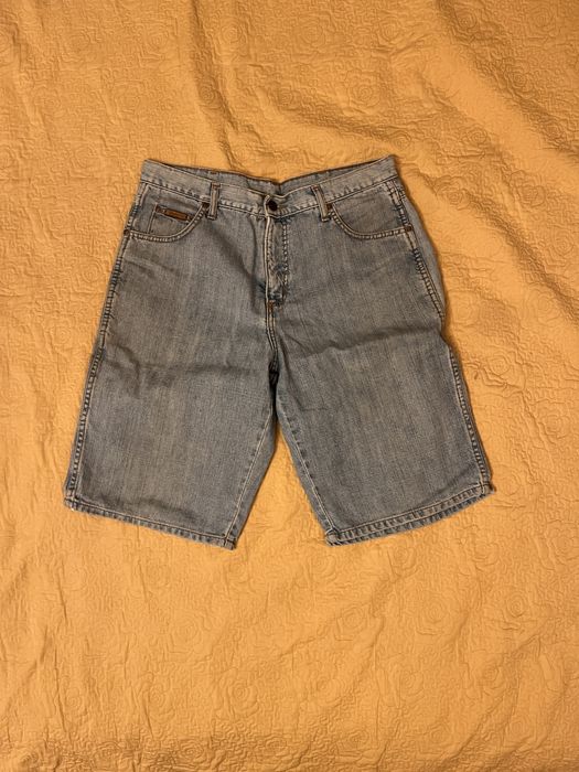 Продаю джинсы размеры 32/34;33/34