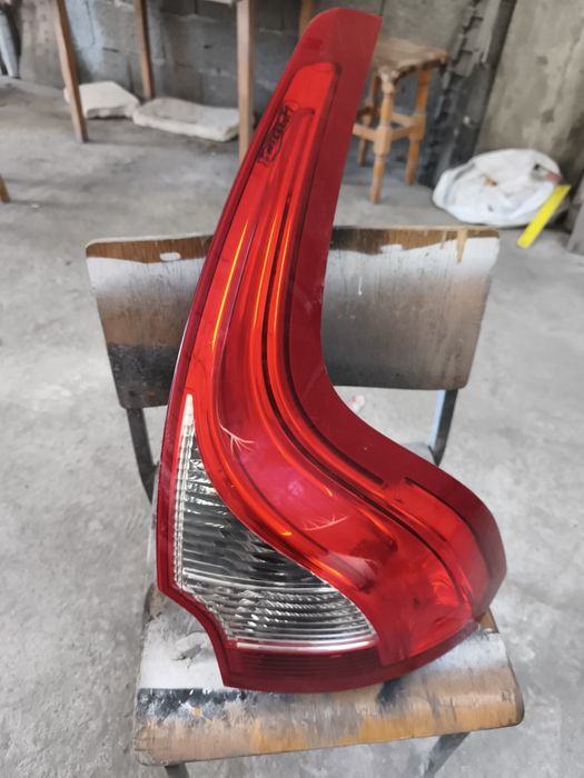 Triplă dreapta spate Volvo xc60