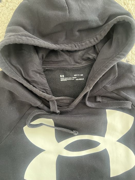 Under armour суитшърт