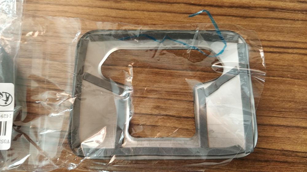 Volvo аксесоари, стопери, декоративен панел