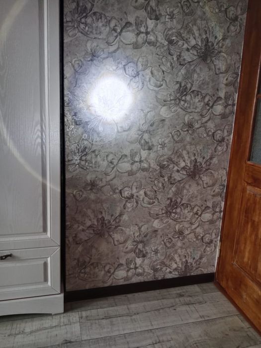 Налобный фонарик.