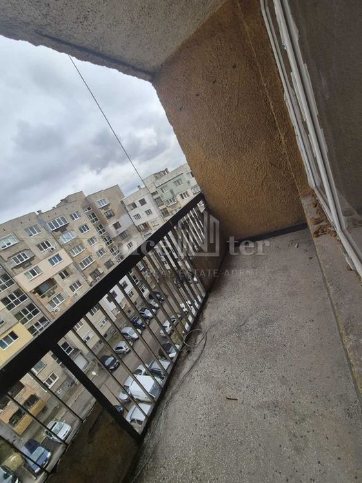 Продава се Тристаен апартамент в Перник, Тева - 83 кв.м за 430 €/кв.м - Снимка #2