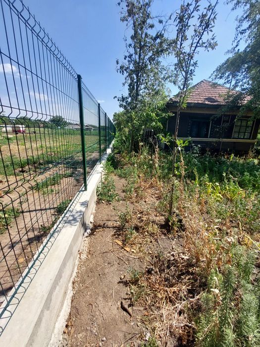 Vânzare teren cu casa batraneasca în  Merii Petchii, Ilfov