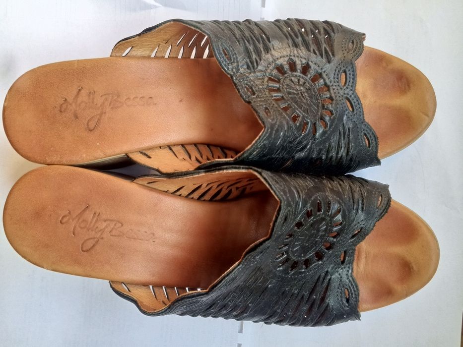 Аёллар Тапичкаси Сотилади