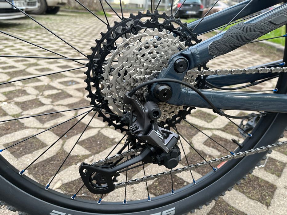 Велосипед с пълно окачване 29" L