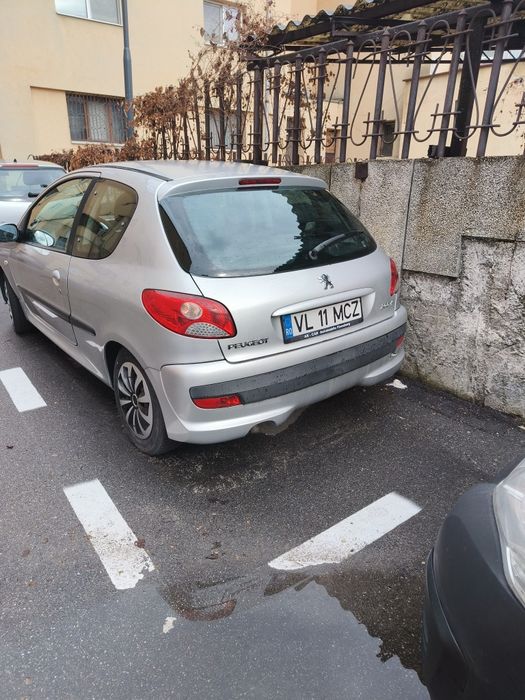 Peugeot 206+1.4 Hdi Manual 2011