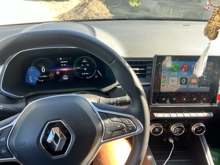 Renault Captur E-Tech Plug-in Hybrid 2024