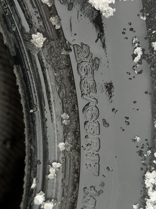 Продам,шины 265/65/R17