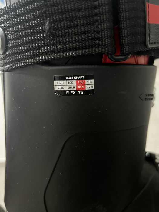 Продавам ски обувки HEAD.