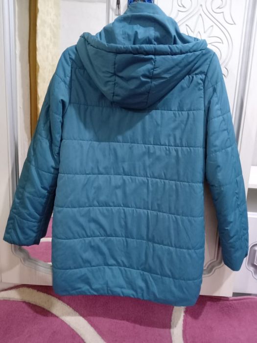 Продам куртка весна осень