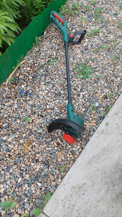Триммер электрический Bosch EasyGrassCut 26