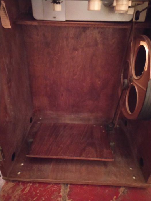 Швейная машина в рабочем состоянии