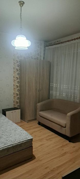 Търся си съквартирант, бл.19, кв.Левски В, до банка ДСК
Търся си съква