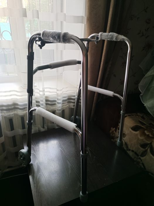 Ходунки взрослые