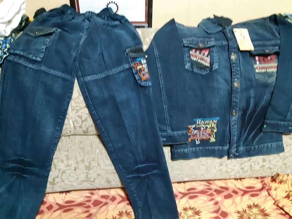 Джинсовые костюмы для  мальчиков