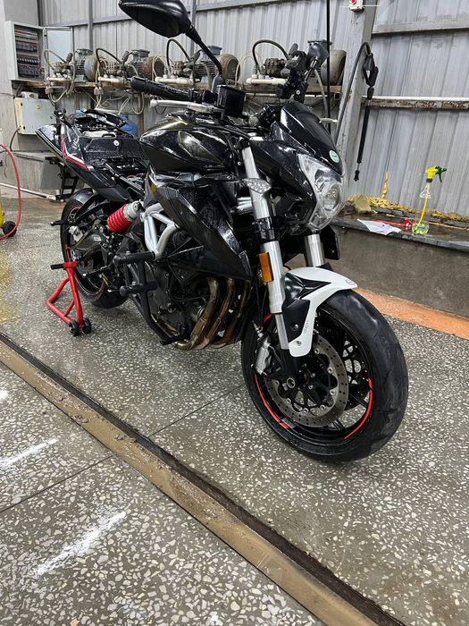Мотоцикл Benelli TNT 600